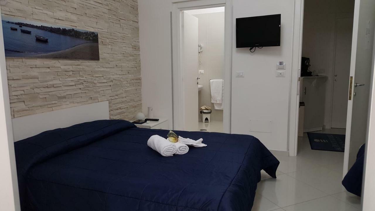 Bed and Breakfast Al Porticciolo Salerno Zewnętrze zdjęcie