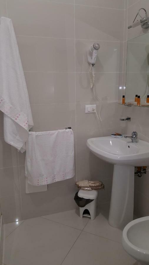 Bed and Breakfast Al Porticciolo Salerno Zewnętrze zdjęcie