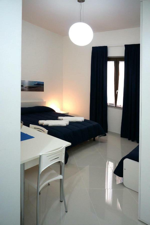 Bed and Breakfast Al Porticciolo Salerno Zewnętrze zdjęcie