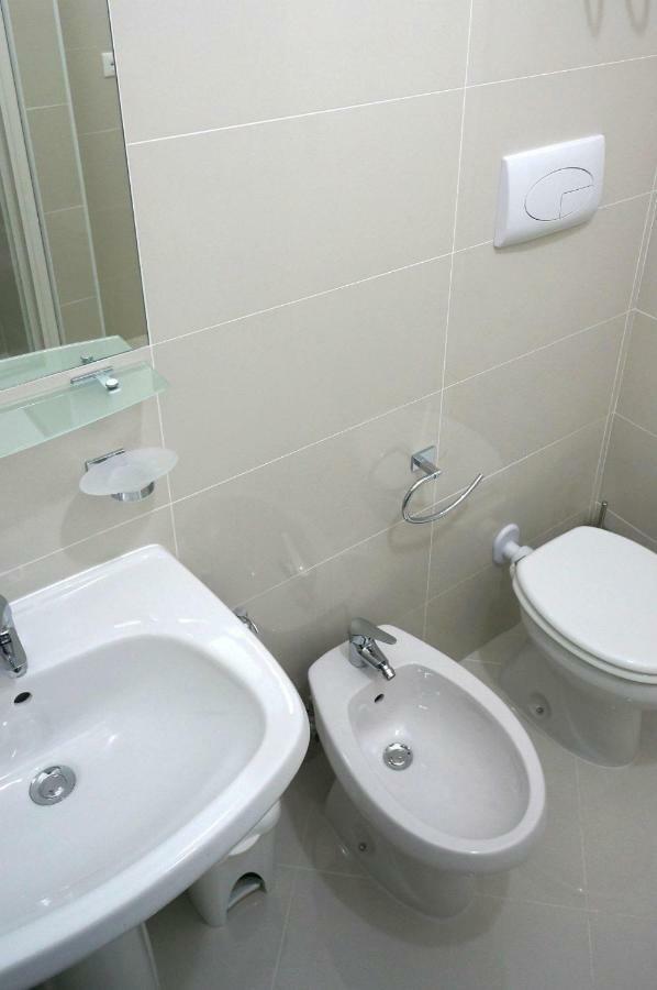 Bed and Breakfast Al Porticciolo Salerno Zewnętrze zdjęcie