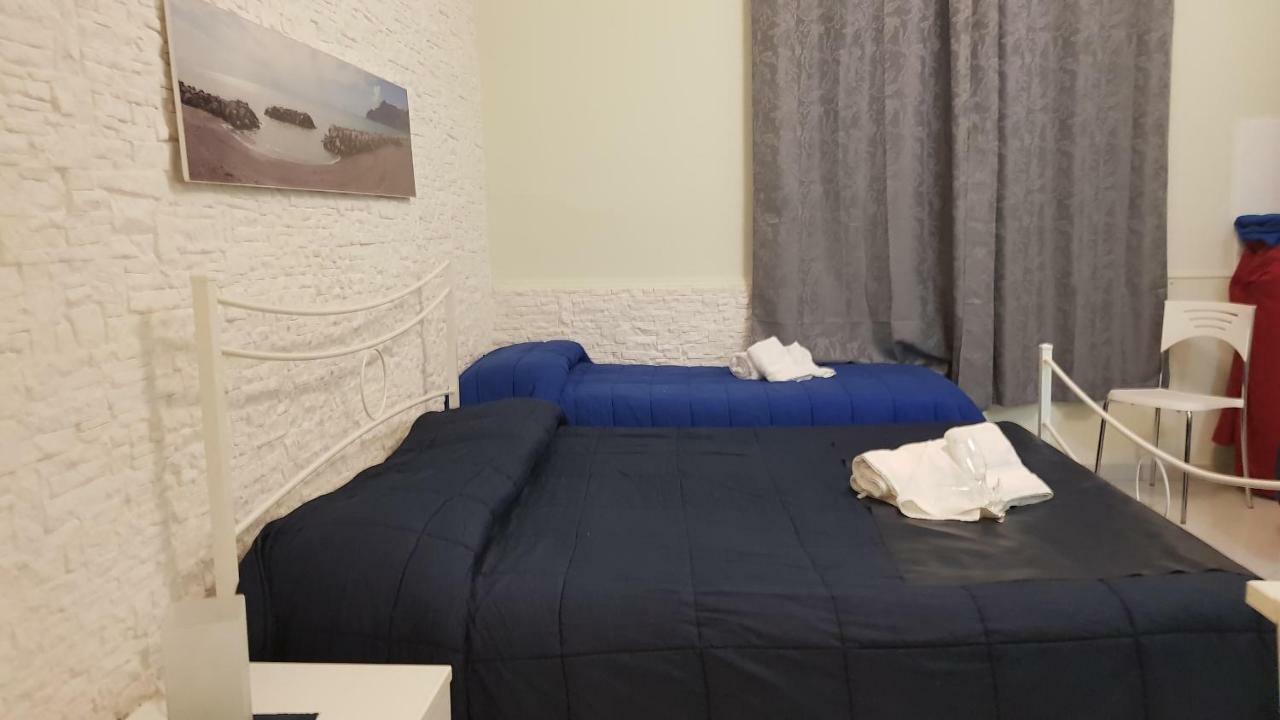 Bed and Breakfast Al Porticciolo Salerno Zewnętrze zdjęcie