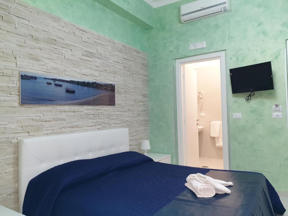 Bed and Breakfast Al Porticciolo Salerno Zewnętrze zdjęcie
