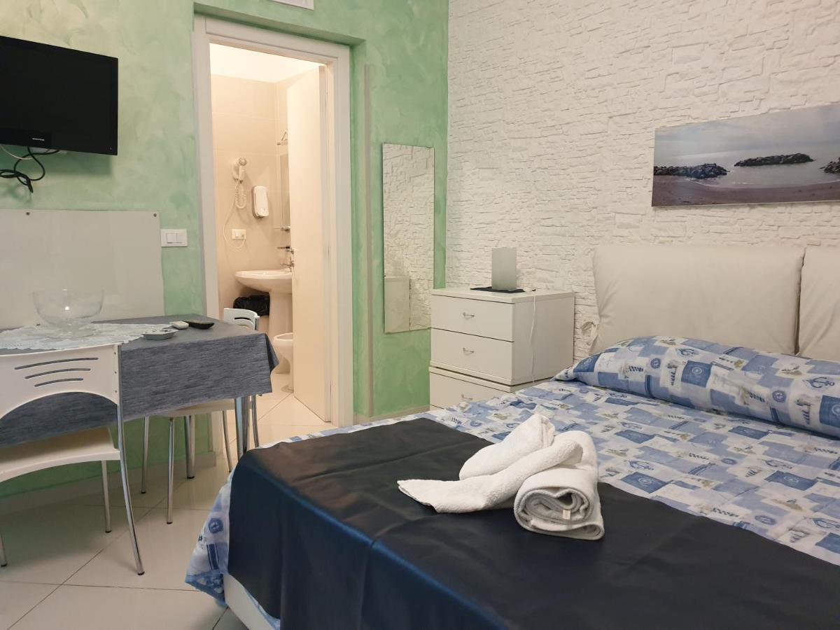 Bed and Breakfast Al Porticciolo Salerno Zewnętrze zdjęcie