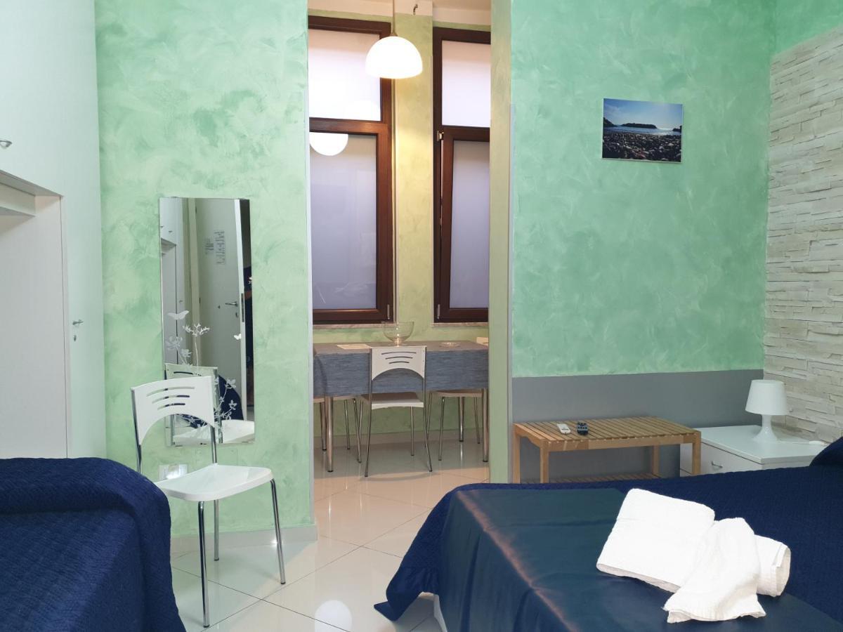 Bed and Breakfast Al Porticciolo Salerno Zewnętrze zdjęcie